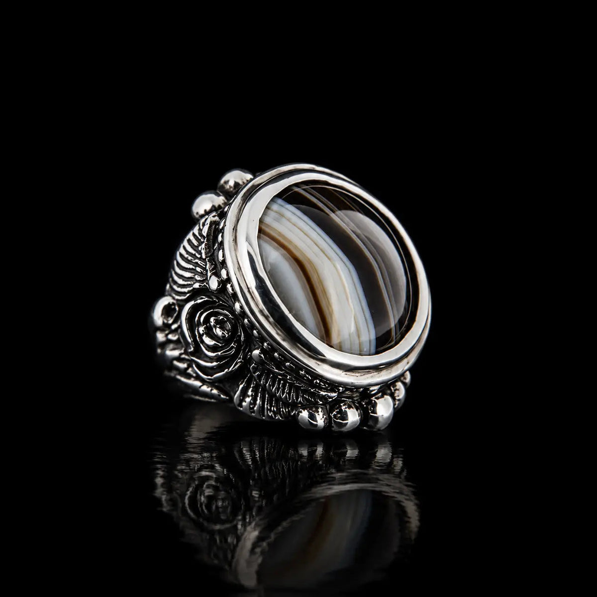Large Pro Noblem Ring - Round Victorian Onyx - Curiouser Collective