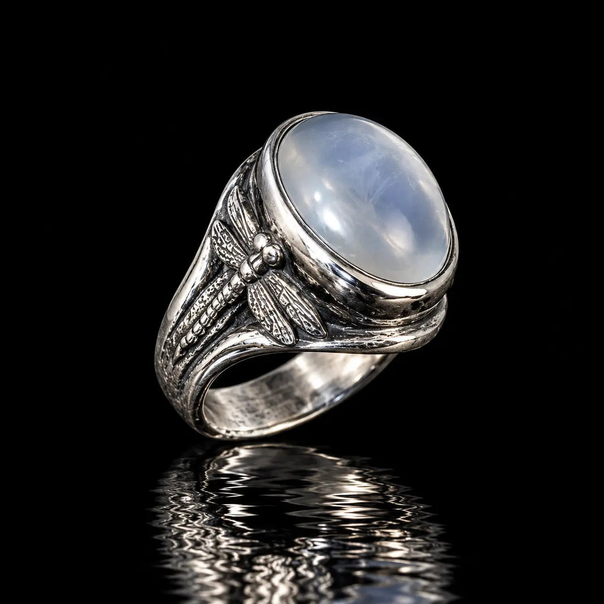 Medium Solid Silver Dragonfly Ring - Curiouser Collective