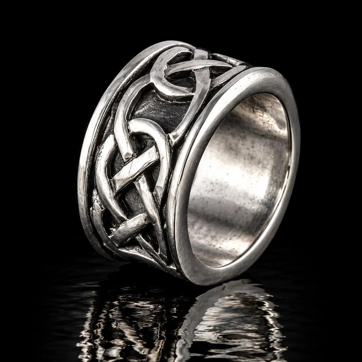 Solid Celtic Knot Ring - Curiouser Collective