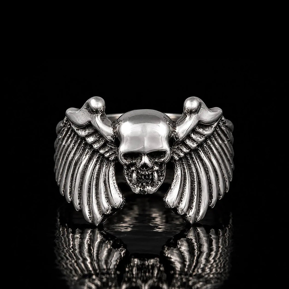 The Great Frog Paterson - Small Winged Full Jaw Vampire Skull Ring V1 - Curiouser Collective